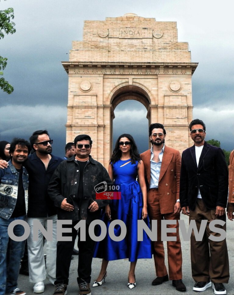 Shriya Pilgaonkar, Bhuvan Bam, Jaaved Jaaferi, Deven Bhojano Promotes ‘Taaza Khabar Season 2’ at India Gate in New Delhi