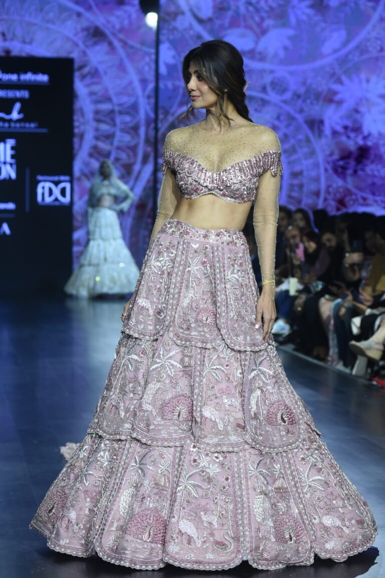 Shilpa Shetty Mesmerizes as Showstopper at Lakme Fashion Week in Glamorous Blush Pink Lehenga