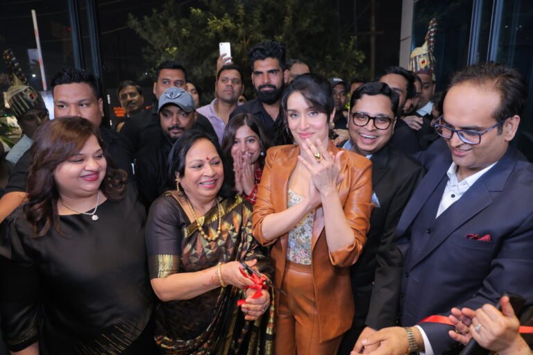 Ofis Square Partners with Shraddha Kapoor as First Celebrity Ambassador in Coworking Sector